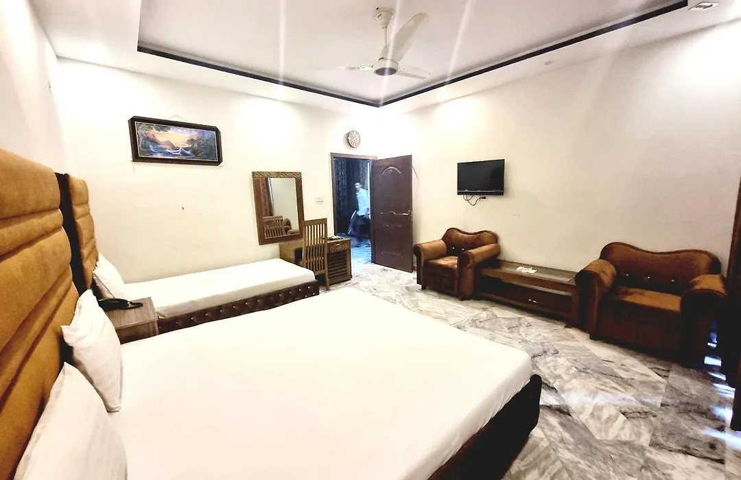 Pakeeza One Hotel-1