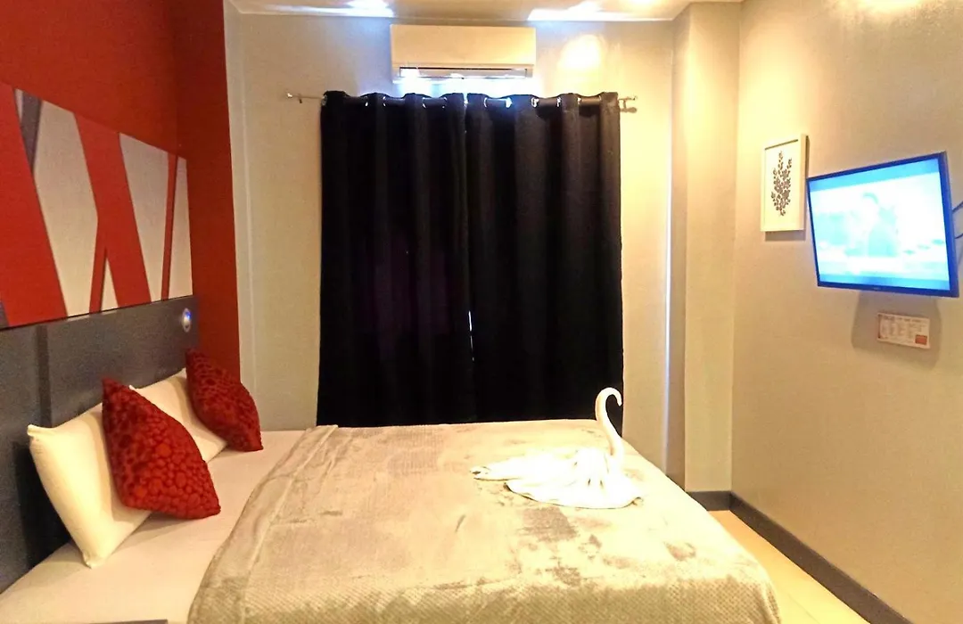 Wow Budget Hotel Cubao-1