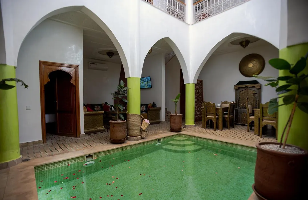 Riad Petite Rose Avec Piscine-1