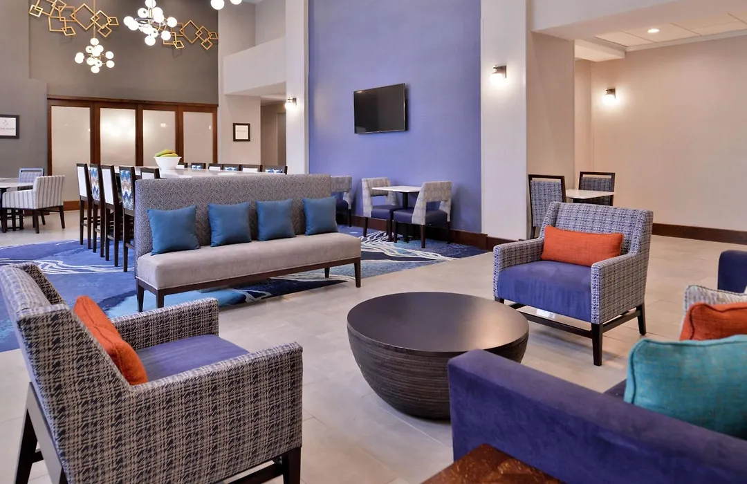 Hampton Inn & Suites Legacy Park-Frisco-1