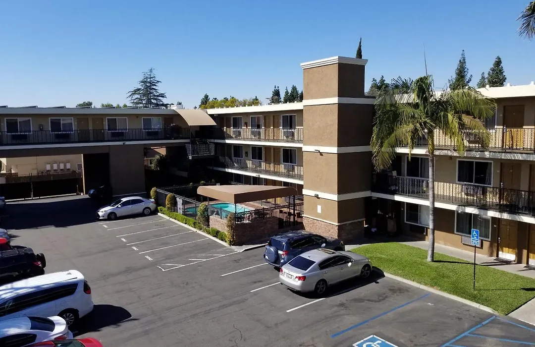 Quality Inn & Suites Anaheim Maingate-1