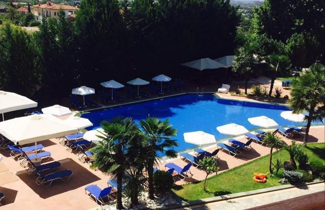 Famissi Eden Hotel-1