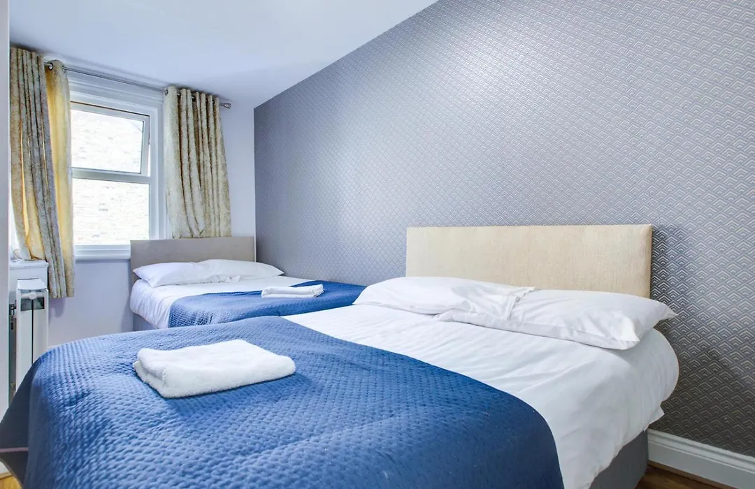 King Hotel-1
