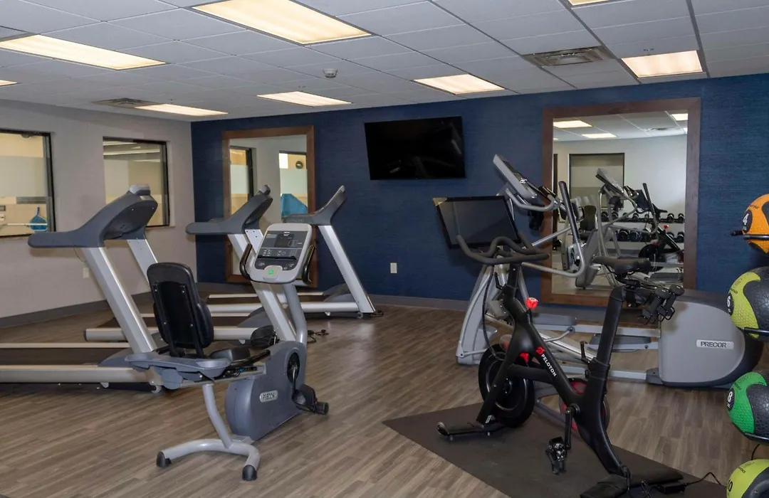 Hampton Inn & Suites Riverton-1