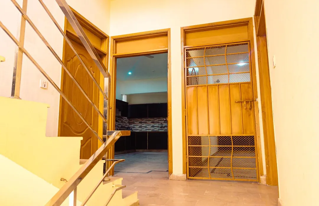 The Venue Hotel Rooms - Agha Khan - Airport - Expo Center-1