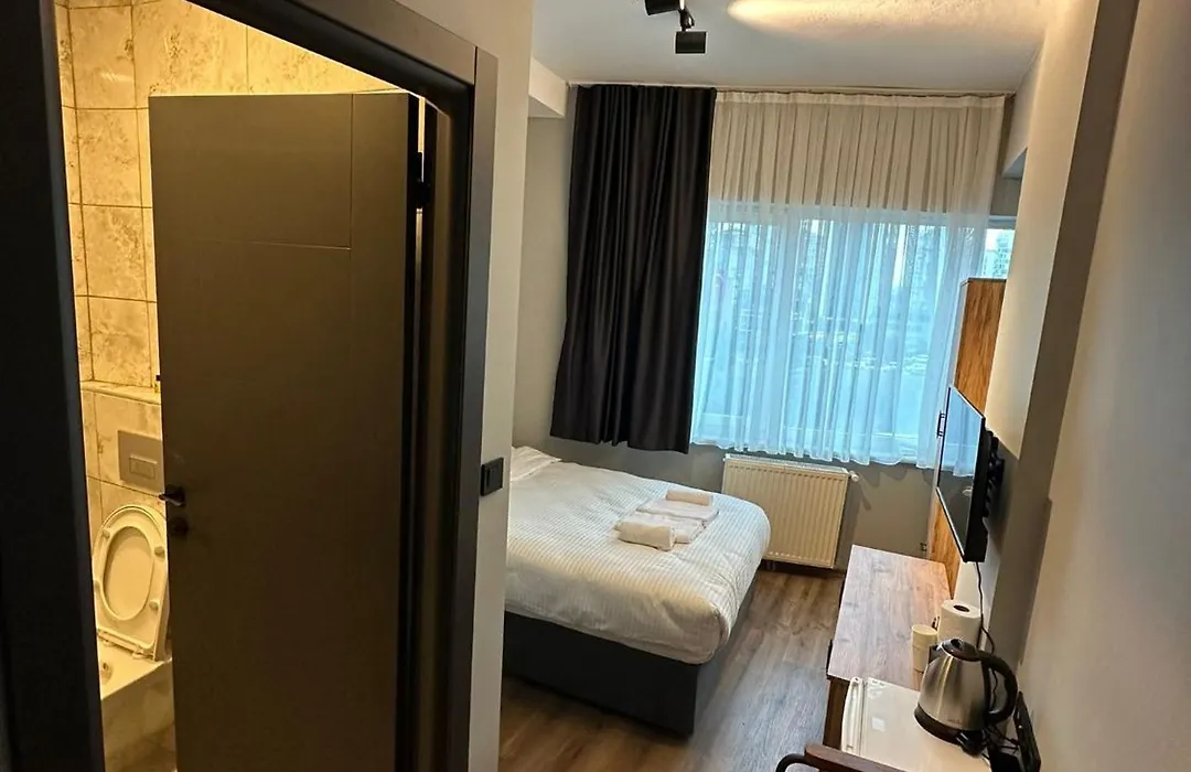 Lucca Suites Hotel-1