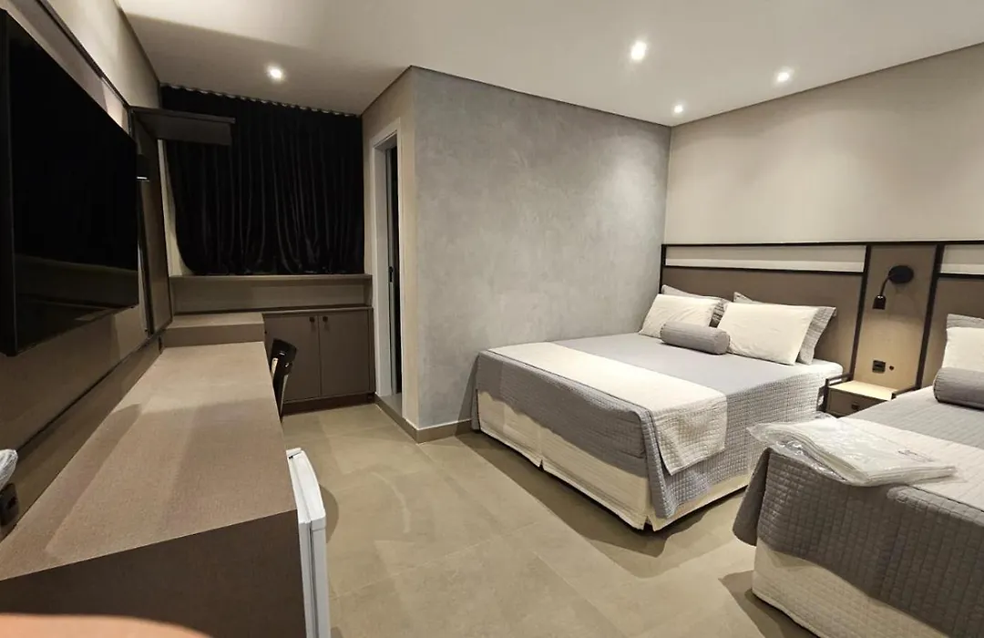 Hotel Contorno Sul-1
