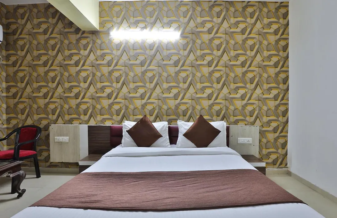Hotel Nilkanth,Ahmedabad-1