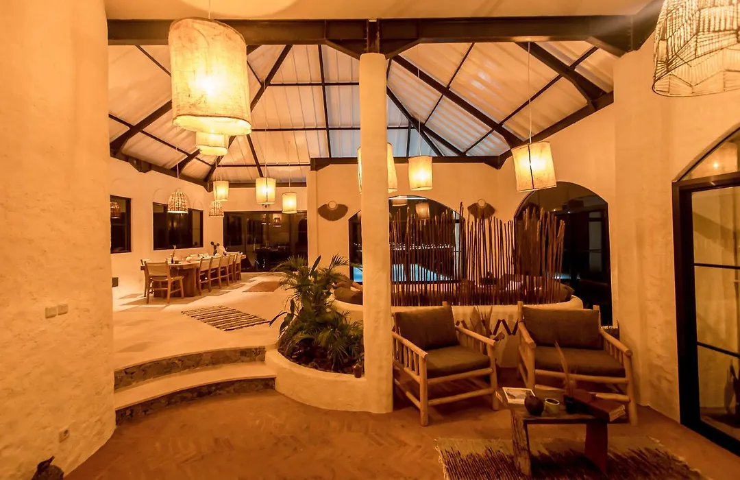 Drop In Surf Lodge-1