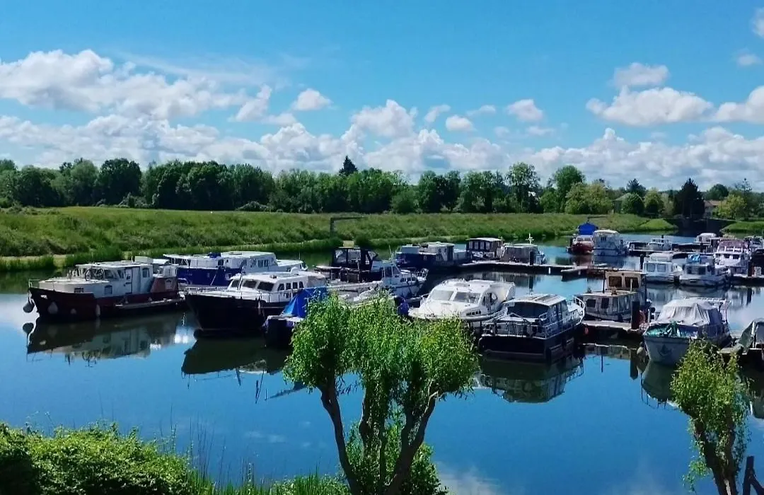 Le Port de Decize-1