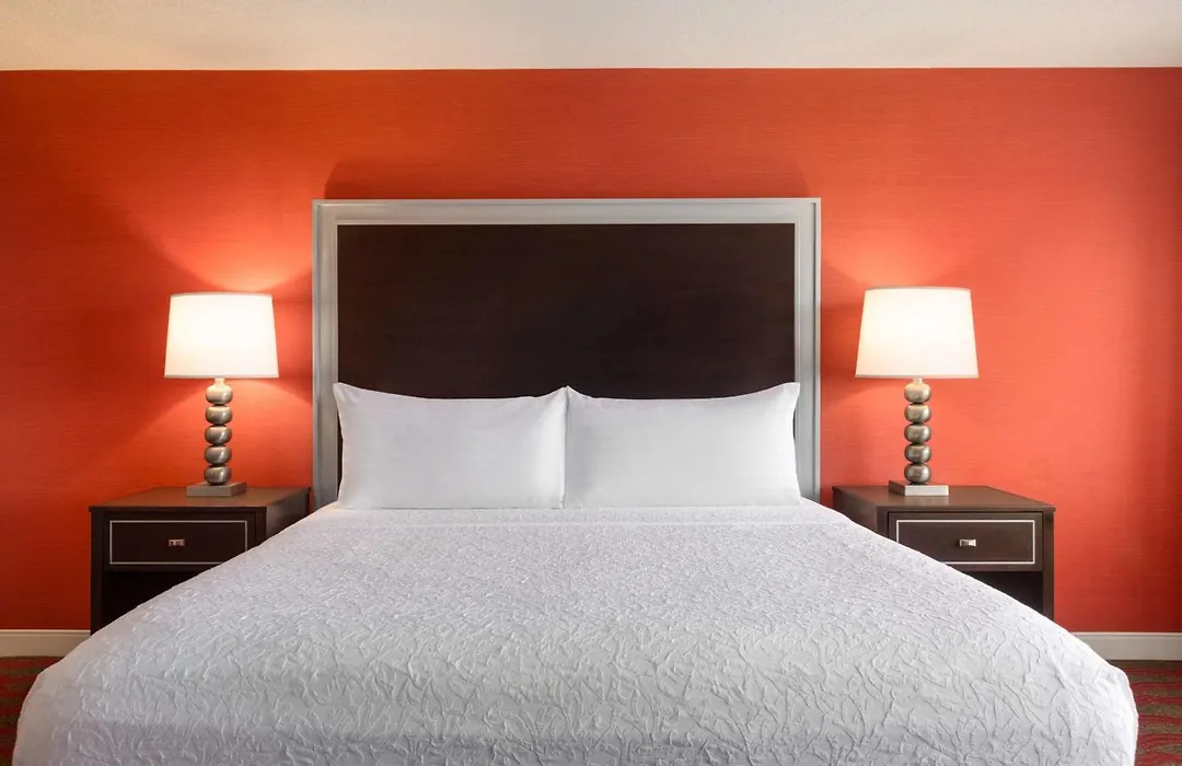 Doubletree By Hilton New York-Laguardia-1