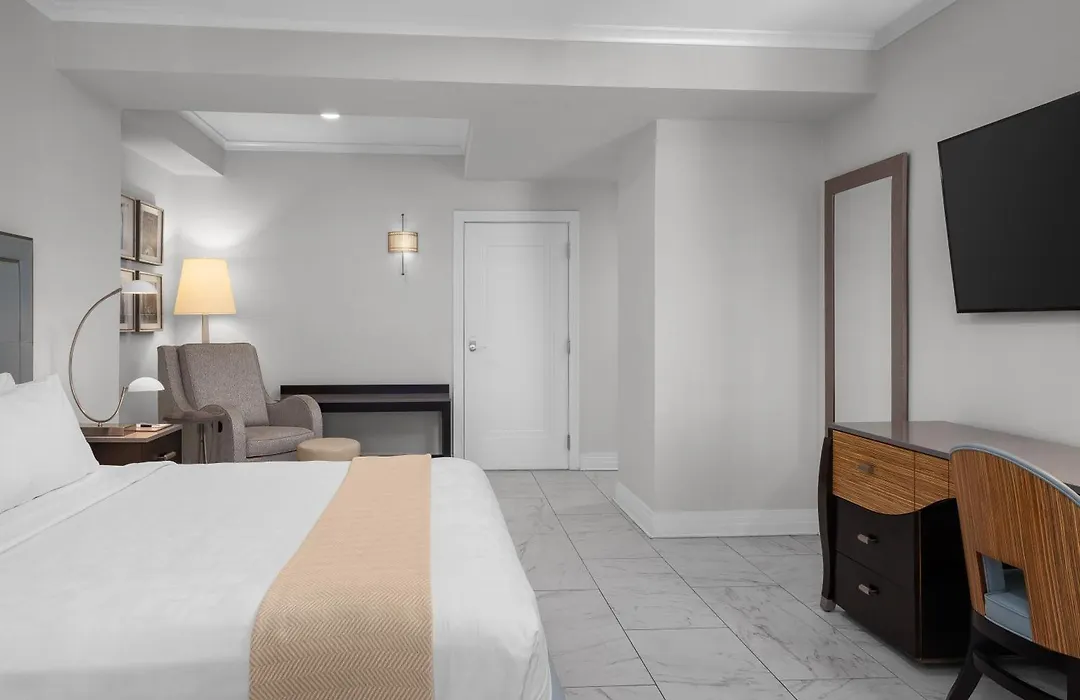 The Jung Hotel And Residences-1