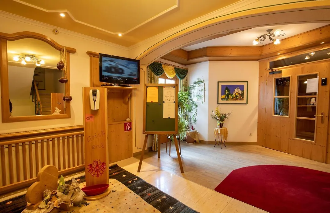 Hotel Persura-1