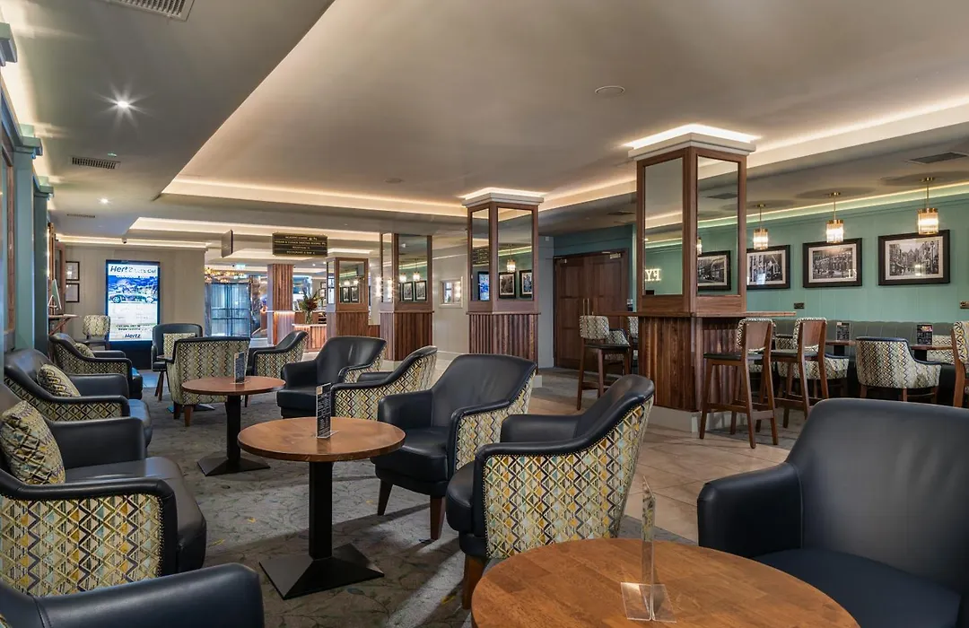 Academy Plaza Hotel-1