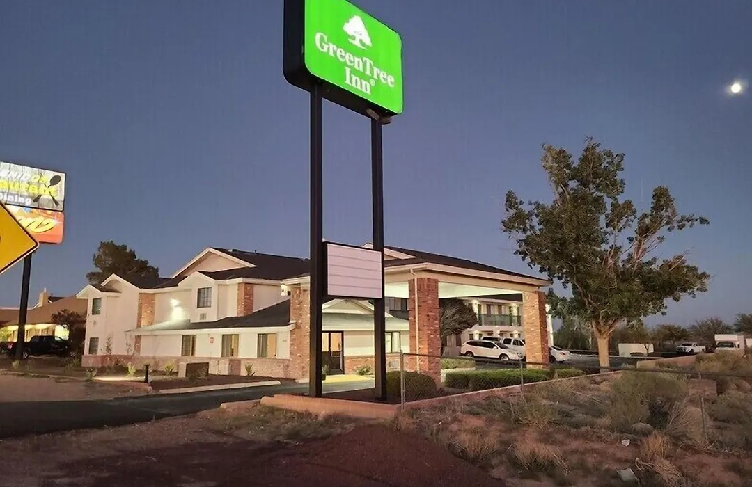 Greentree Inn Of Holbrook, Az-1