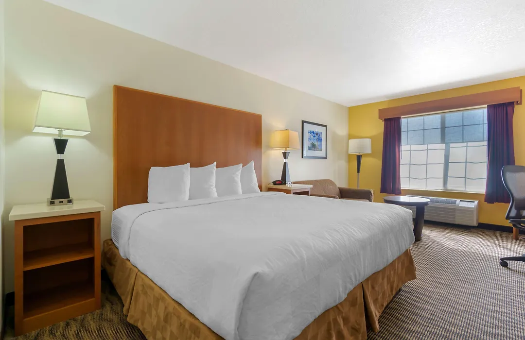Best Western Plus Park Place Inn & Suites-1