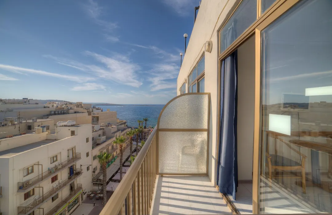 Primera Hotel-1