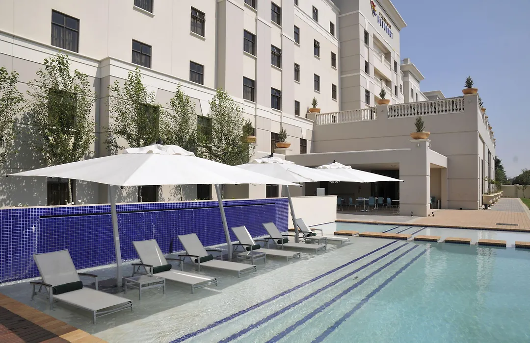 Peermont Metcourt Suites At Emperors Palace-1