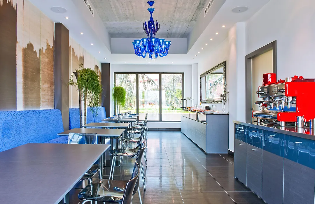 G Design Hotel-1
