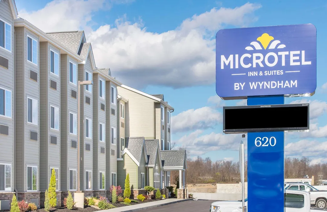 Microtel Inn & Suites By Wyndham Cadiz-1