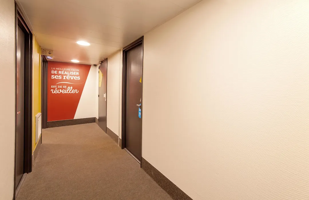 B&B HOTEL Strasbourg Nord Artisans-1