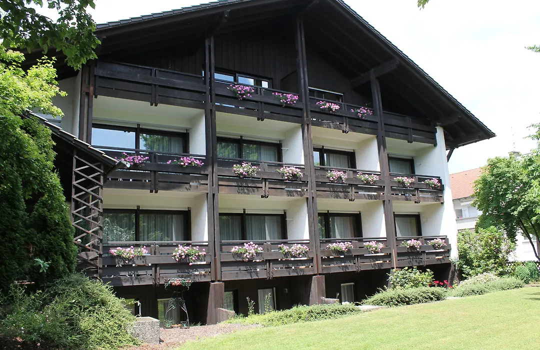 Hotel Garni Bellevue-1