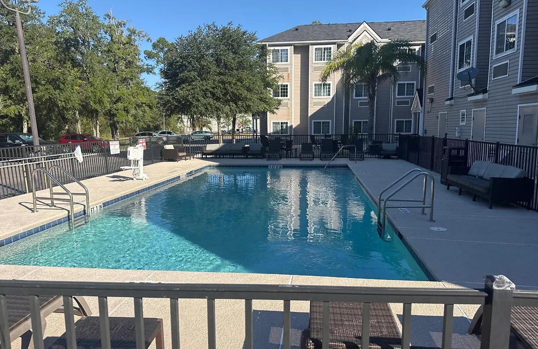 Microtel Inn & Suites By Wyndham Jacksonville Airport-1
