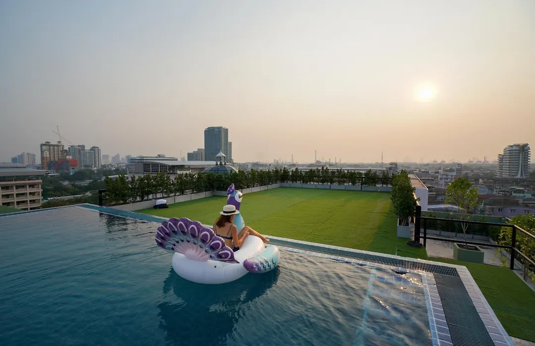 Romance Hotel Sukhumvit 97-1