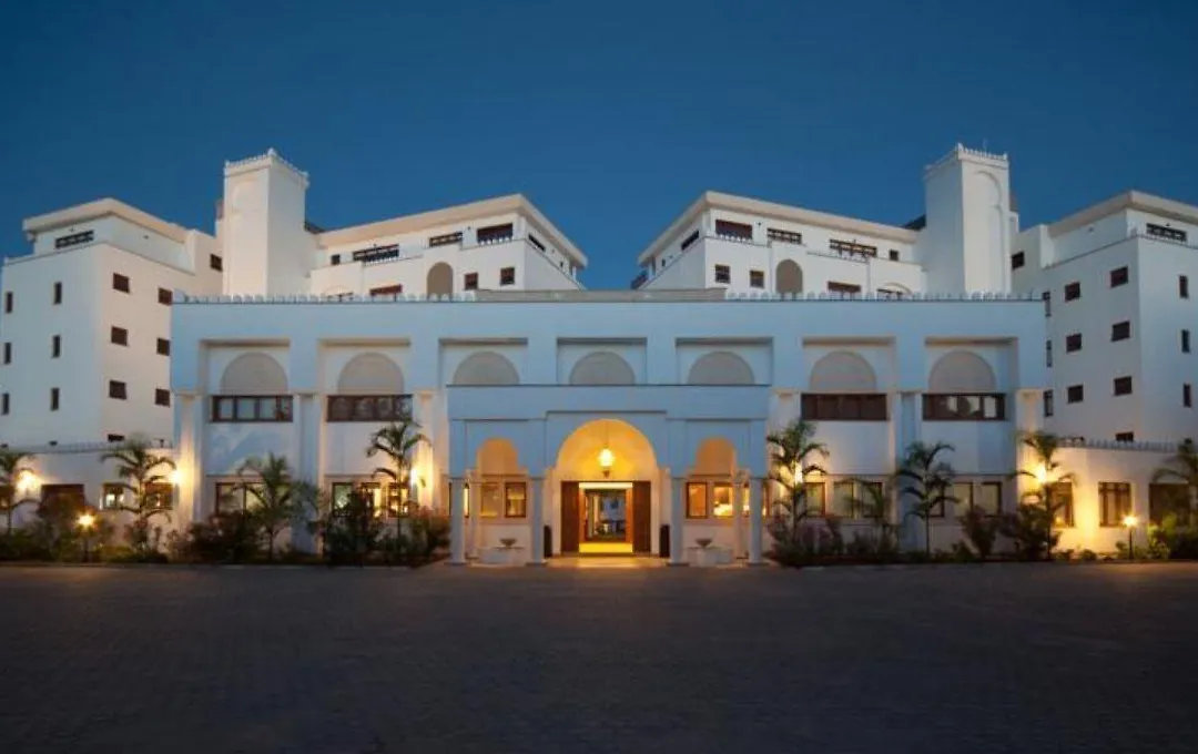 Lantana Galu Beach-1