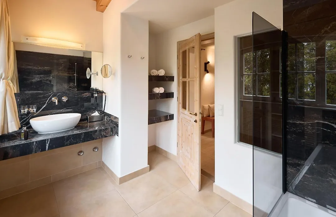 Dolomit Boutique Hotel-1