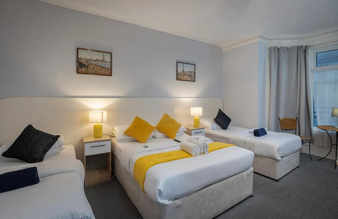 Royal Oakwell Hotel-1