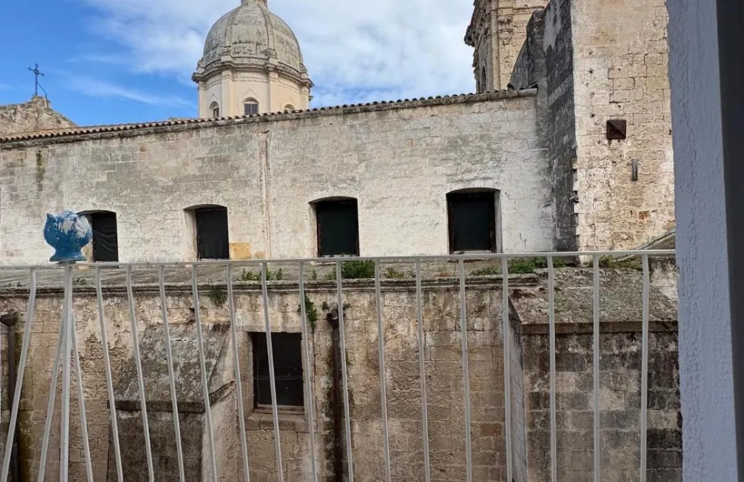 Nenetta Rooms&Suites Monopoli-1