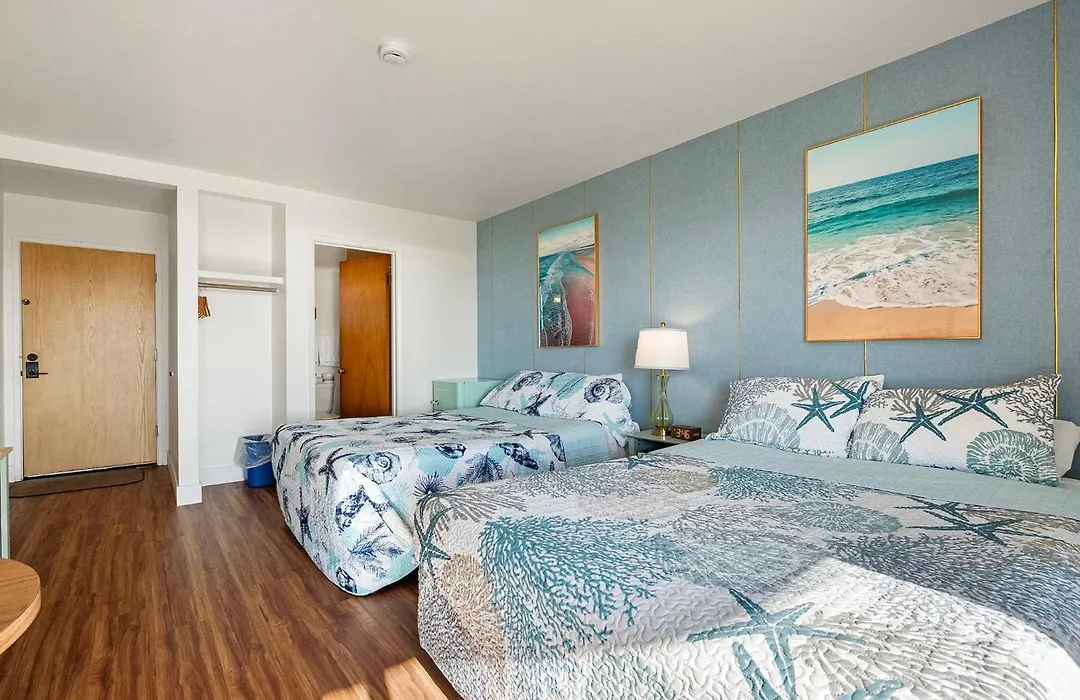 Crescent Beach Motel-1
