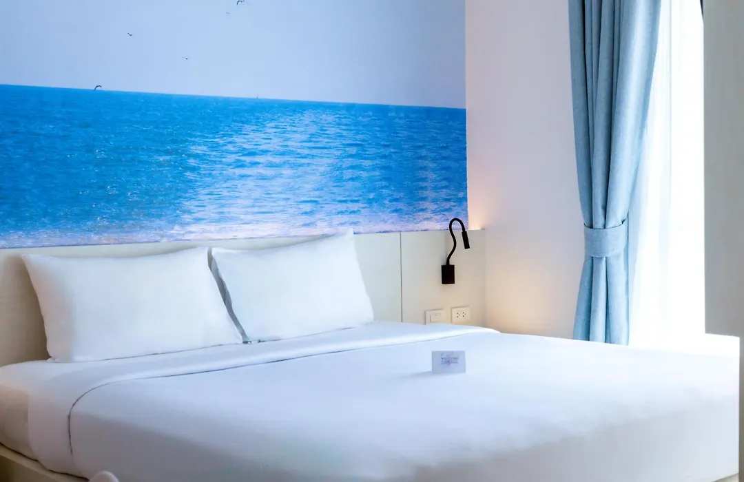 Amata Patong-1