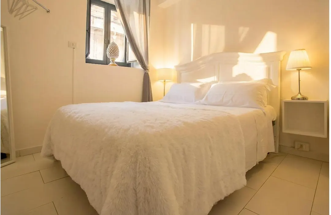 B&B Palazzo Bruca Catania-1