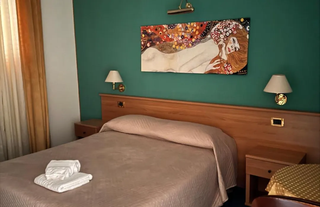 Hotel Rey'S-1