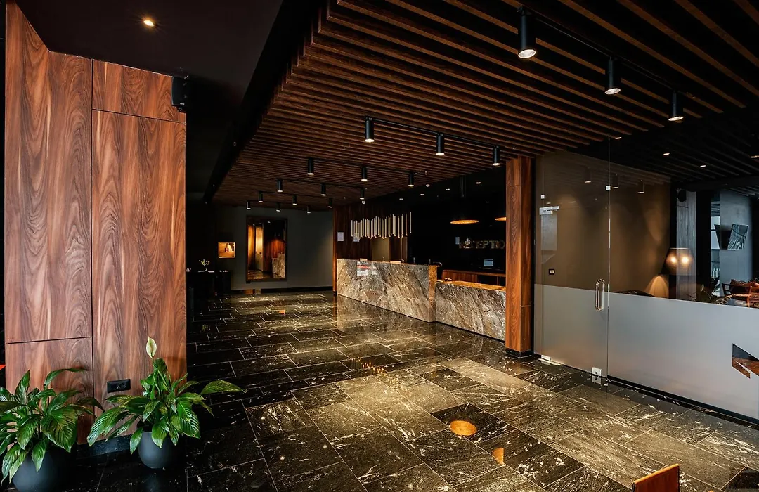 Premium Park Hotel-1
