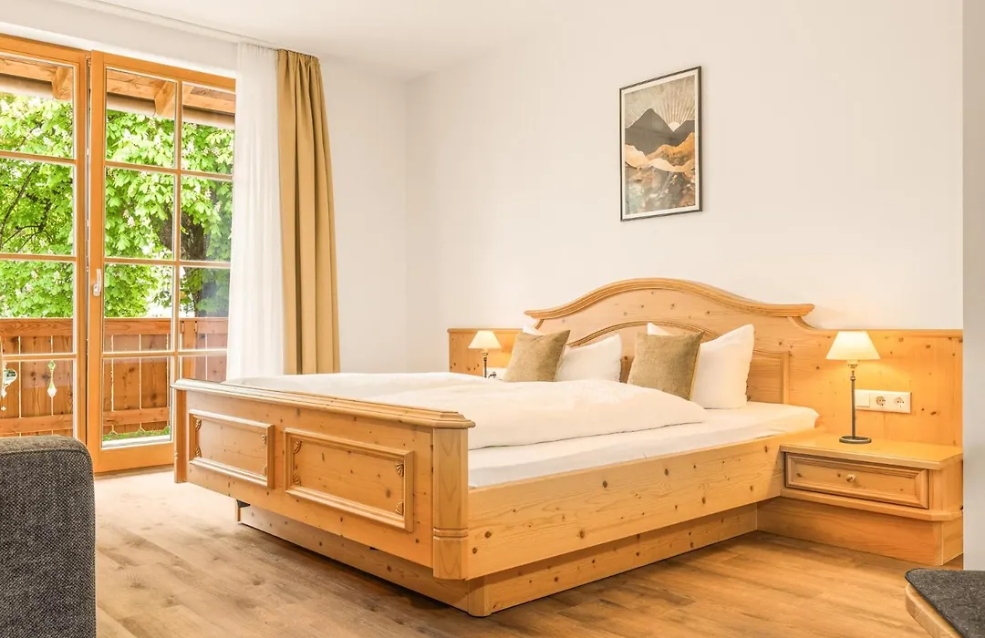 Hotel Gasthof Neuwirt-1