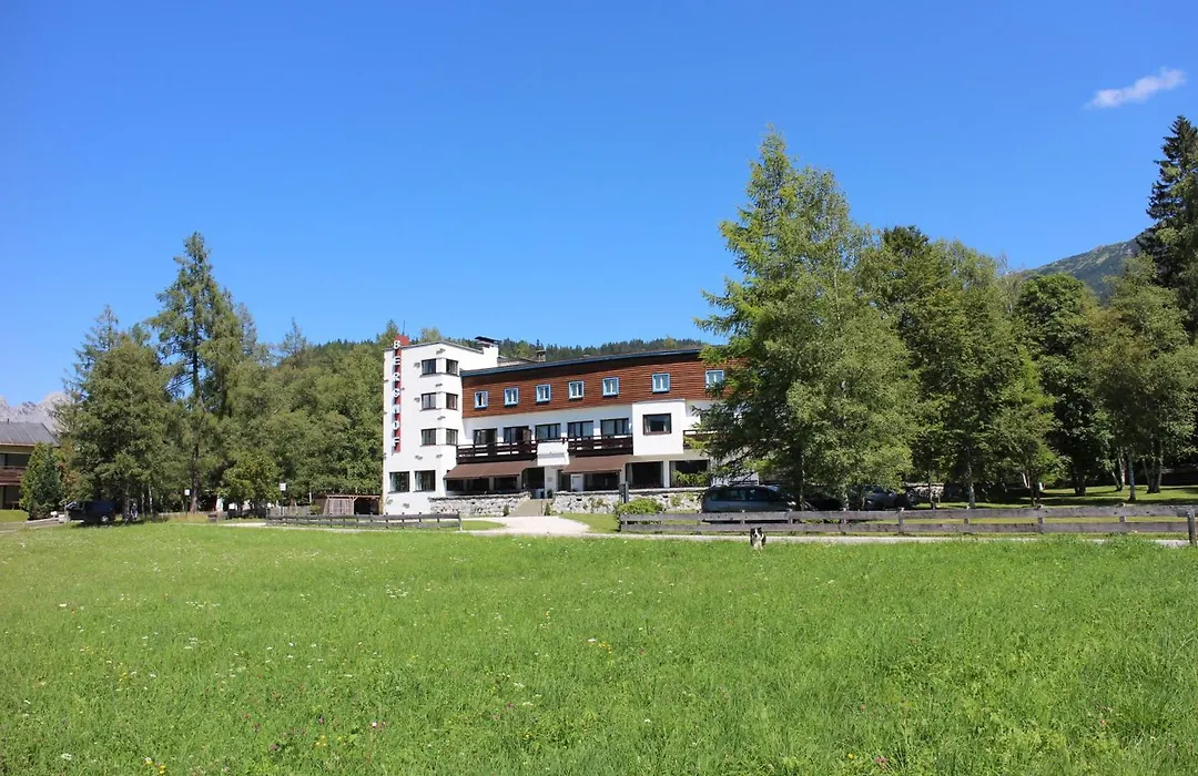 Hotel Berghof-1