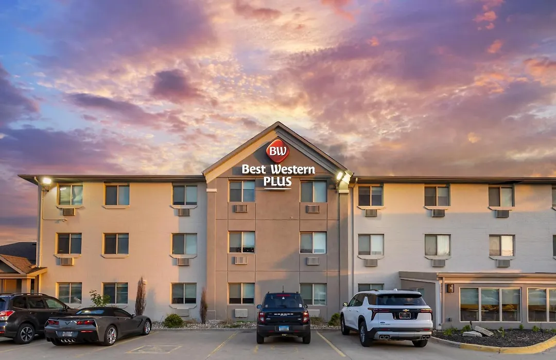 Best Western Plus Altoona Inn-1