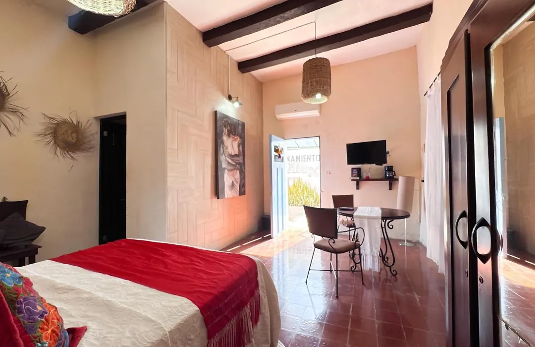 Casa Aluxes Hotel-1