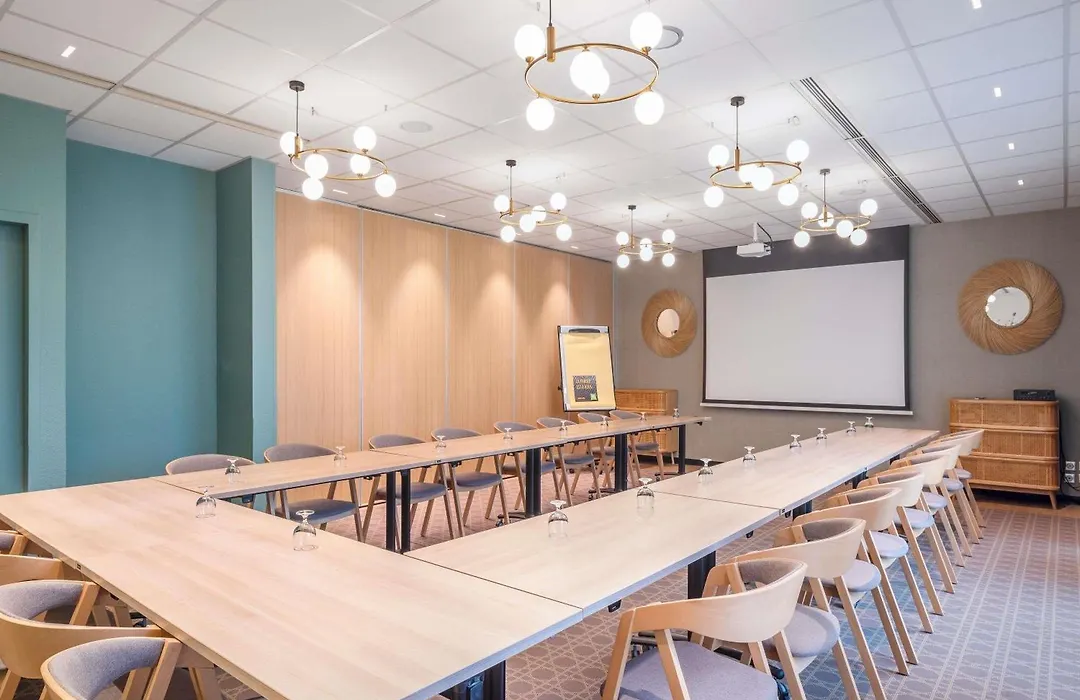 Hôtel ibis Pontivy-1
