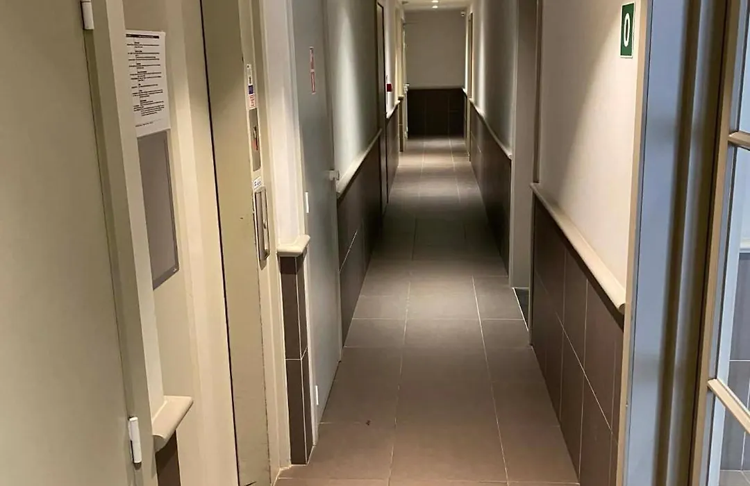 Hotel Royal-1