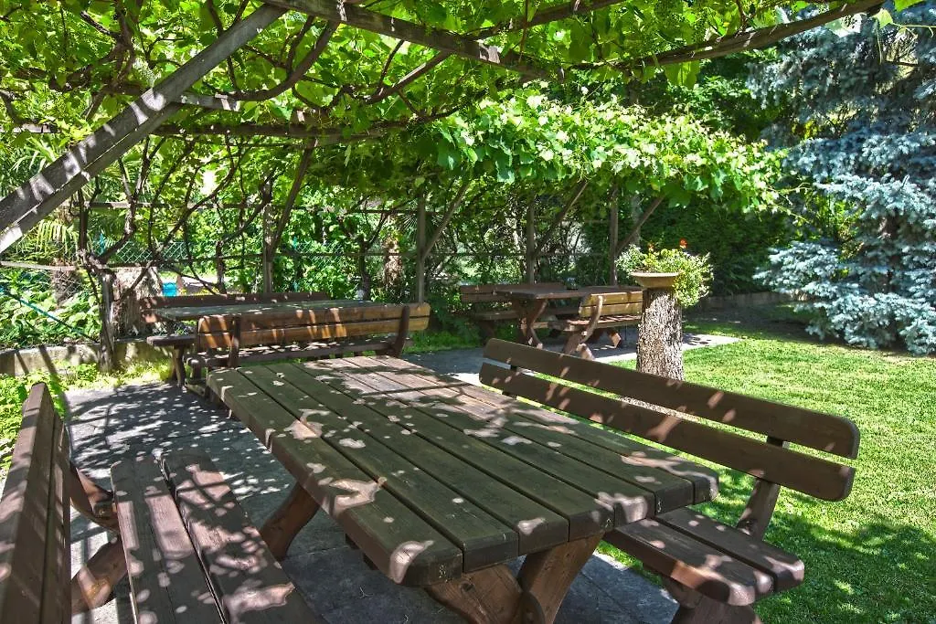 Pension Weingarten-1