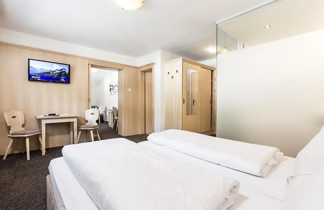 Madle - B&B-1