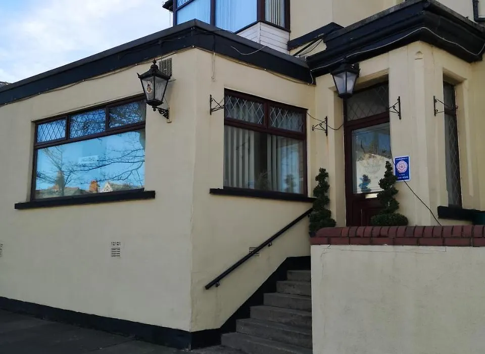 East Mount House-1