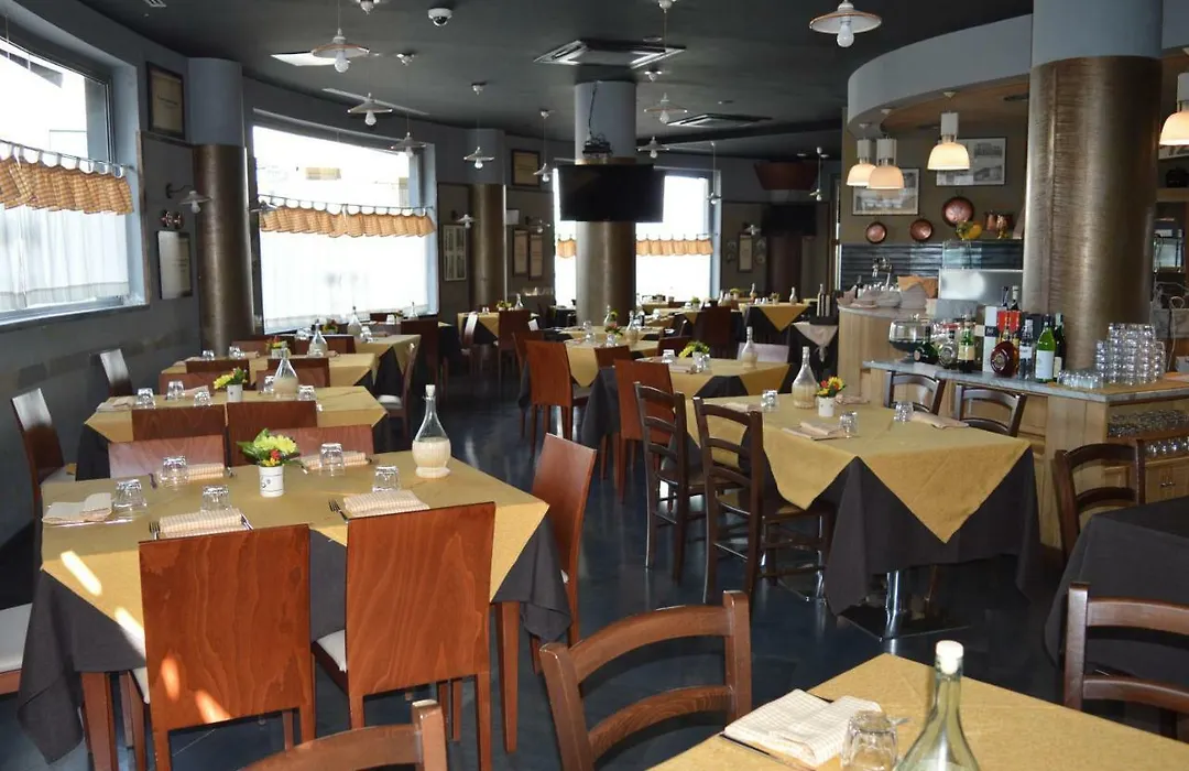 Vescovo Rosso Hotel-1