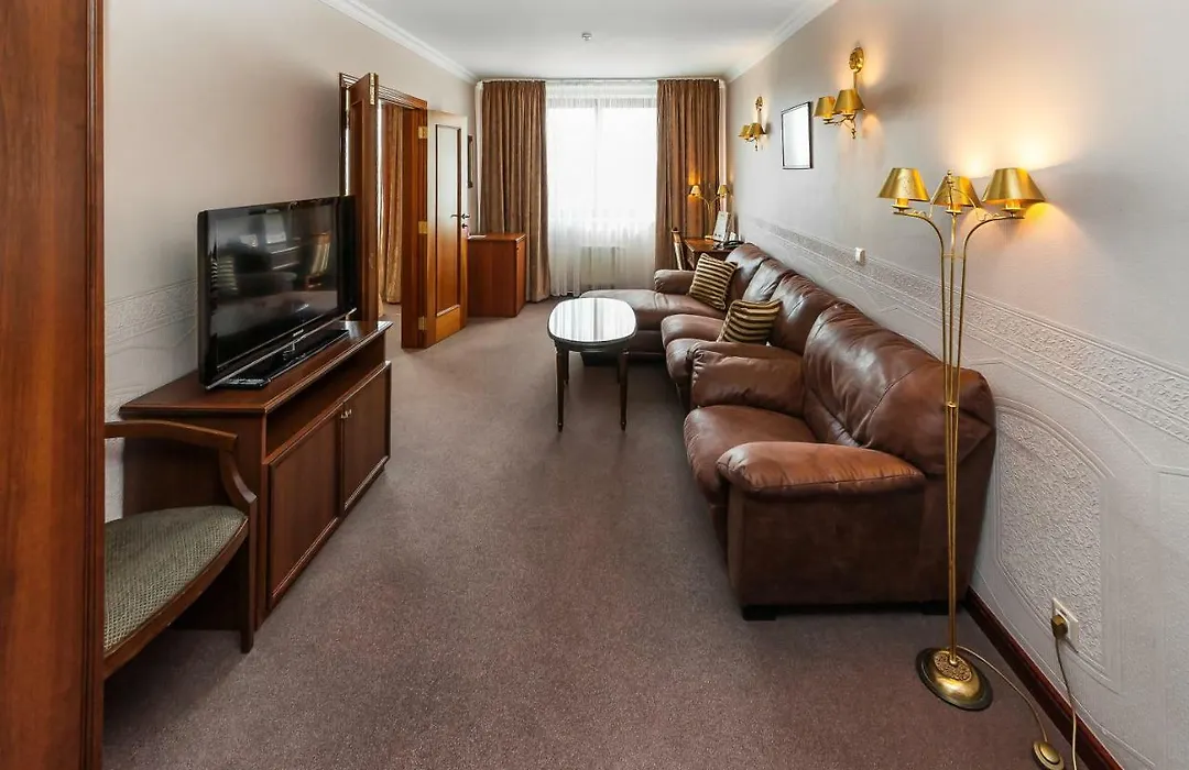 Chichikov Hotel-1