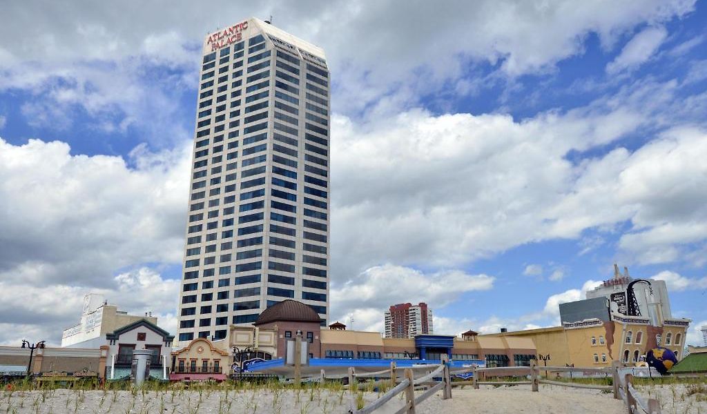 The 16 Best Atlantic City Hotels With Jacuzzi In Room New Jersey