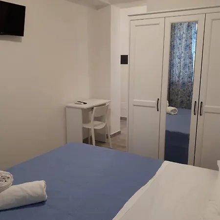 Cuor di leone guest house-3